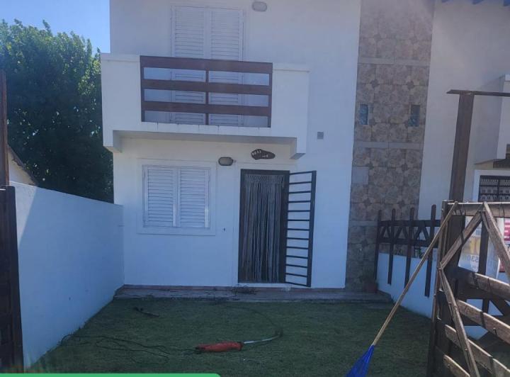 Casa · 65m² · 3 Ambientes · 1 Cochera