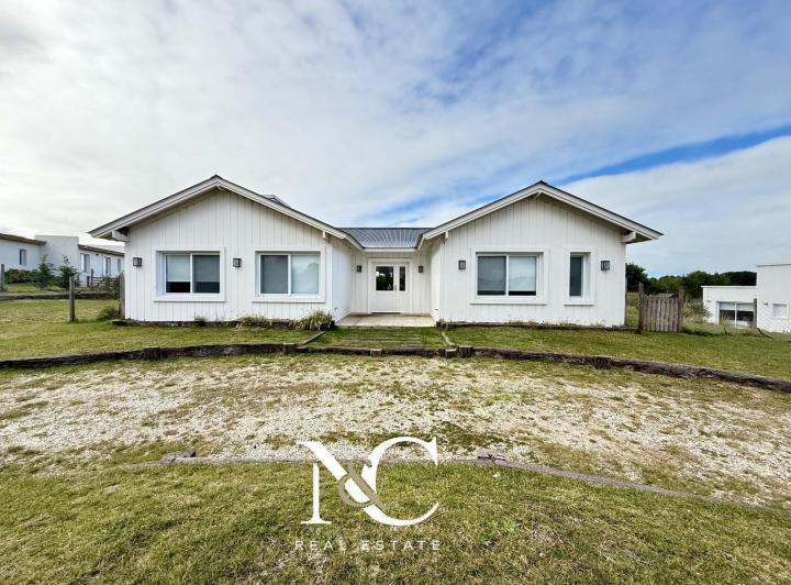 Casa · 175m² · 4 Ambientes