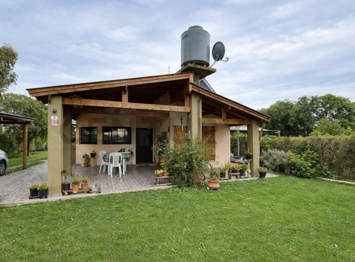 Casa · 90m² · 3 Ambientes · 1 Cochera