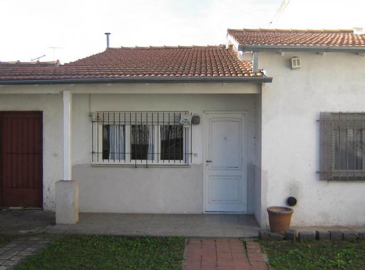 Casa · 90m² · 3 Dormitorios · 1 Cochera