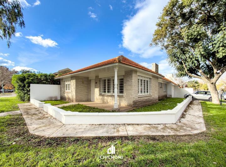 Casa · 134m² · 4 Ambientes · 1 Cochera
