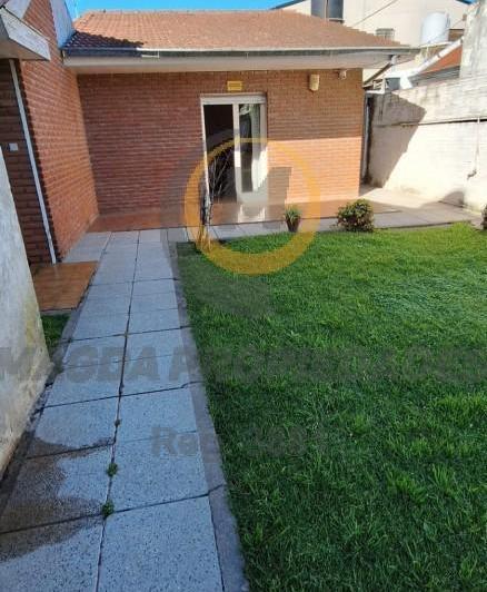 Casa · 80m² · 4 Ambientes