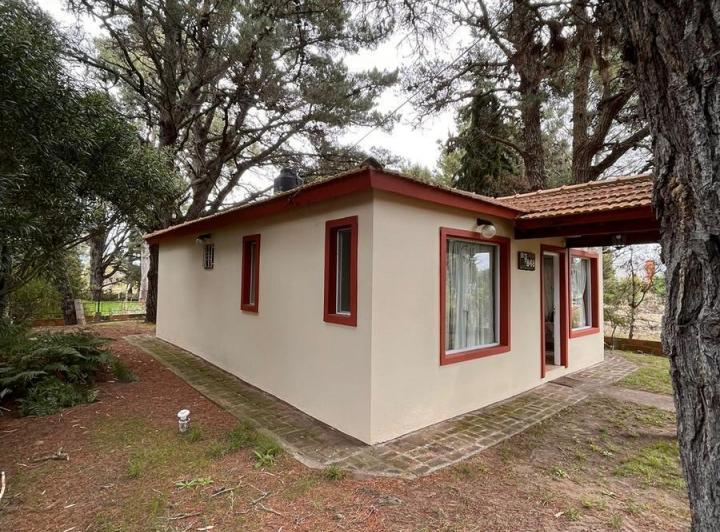 Casa · 95m² · 3 Ambientes · 2 Cocheras