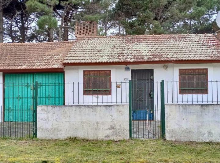 Casa · 500m² · 3 Ambientes · 1 Cochera