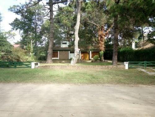 Casa · 140m² · 3 Ambientes