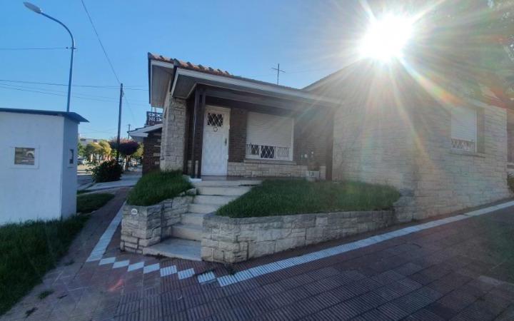 Casa · 119m² · 4 Ambientes · 1 Cochera