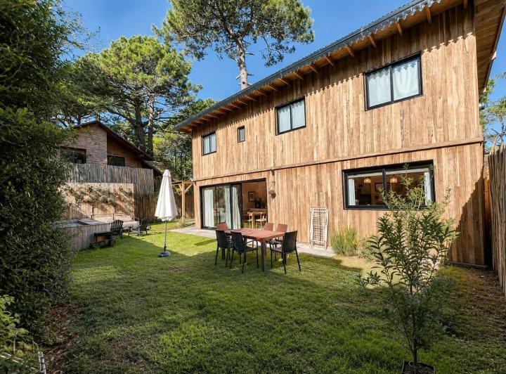Casa · 439m² · 5 Ambientes