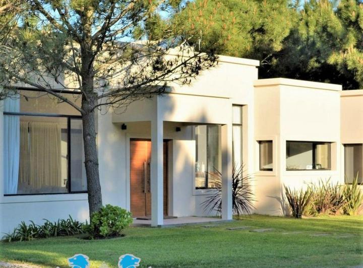 Casa · 190m² · 5 Ambientes · 1 Cochera