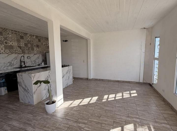 Casa · 84m² · 3 Ambientes · 1 Cochera