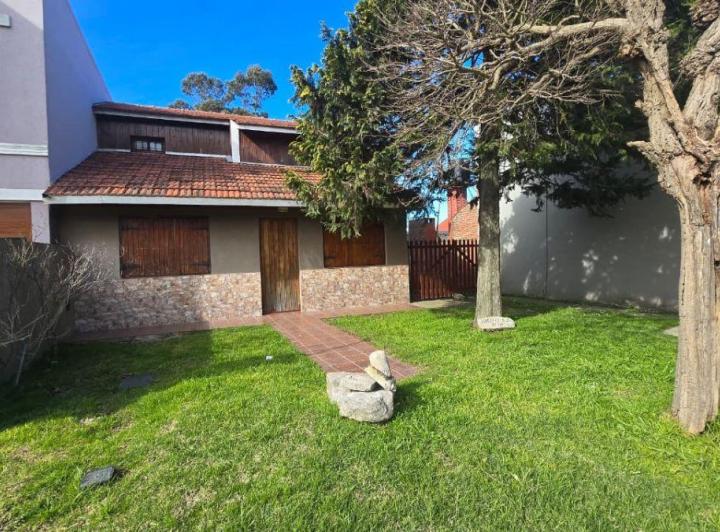 Casa · 82m² · 4 Ambientes
