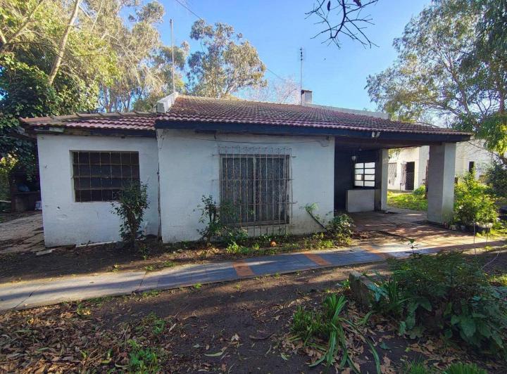 Casa · 336m² · 3 Ambientes · 1 Cochera