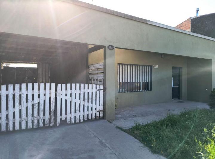 Casa · 100m² · 3 Ambientes · 1 Cochera