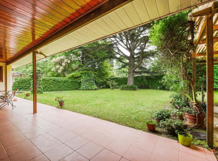 Casa · 199m² · 4 Ambientes · 2 Cocheras