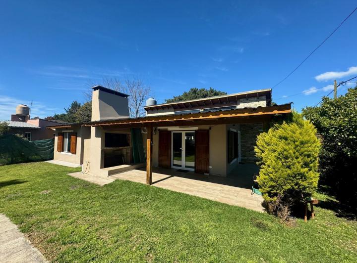 Casa · 125m² · 4 Ambientes · 1 Cochera