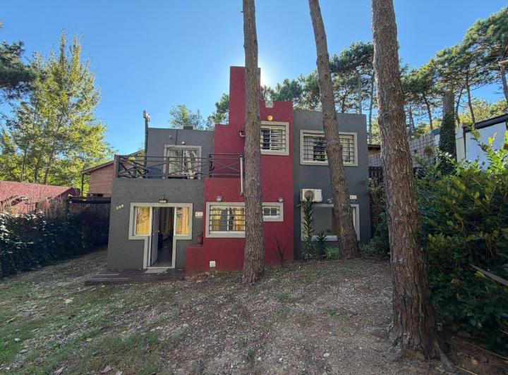 Casa · 118m² · 6 Ambientes