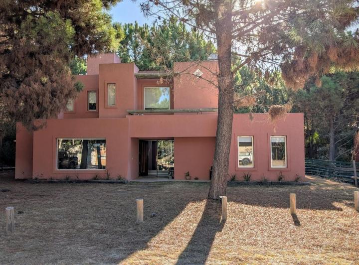 Casa · 165m² · 7 Ambientes