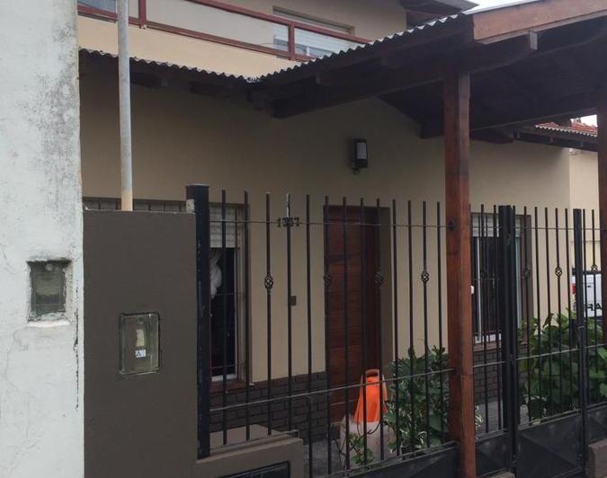 Casa · 250m² · 6 Ambientes · 1 Cochera