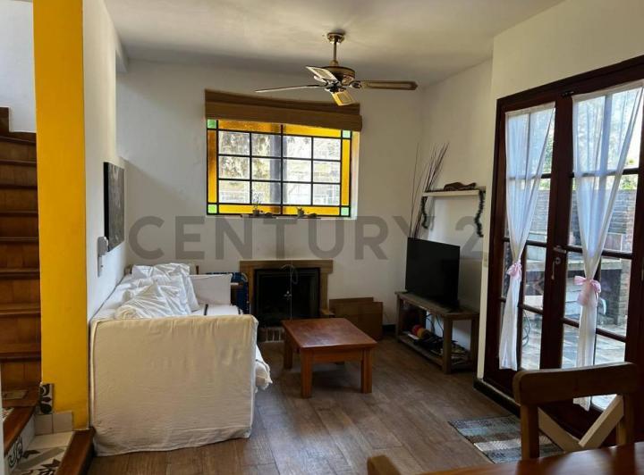 Casa · 65m² · 3 Ambientes · 1 Cochera