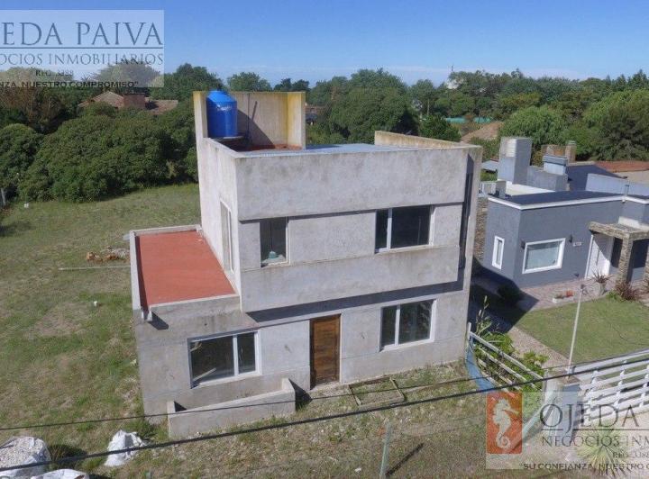 Casa · 99m² · 3 Ambientes
