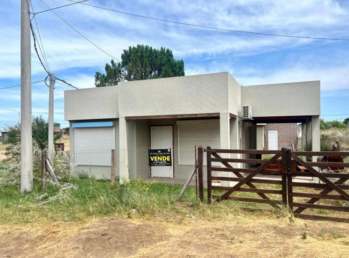 Casa · 86m² · 2 Ambientes · 1 Cochera