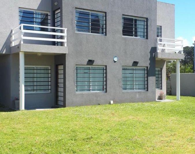 Casa · 110m² · 4 Ambientes · 2 Cocheras
