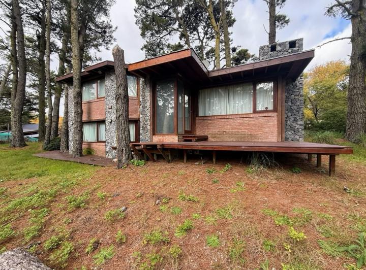 Casa · 127m² · 5 Ambientes