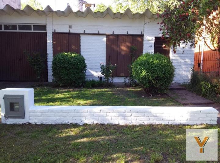 Casa · 57m² · 2 Ambientes · 1 Cochera