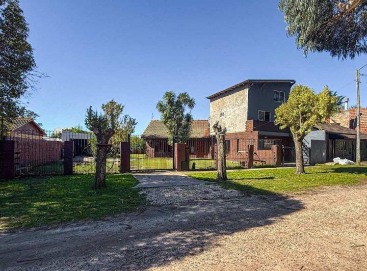 Casa · 192m² · 5 Ambientes · 1 Cochera