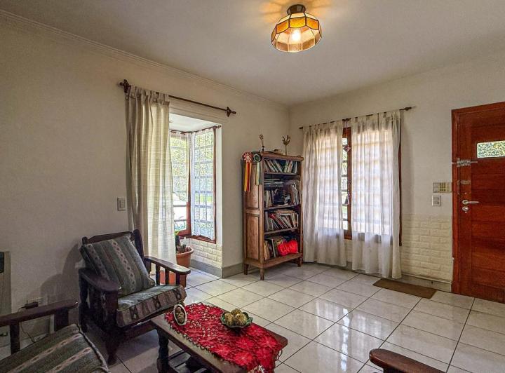 Casa · 86m² · 3 Ambientes · 1 Cochera