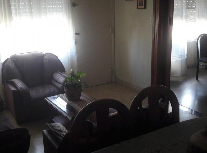 Casa · 200m² · 4 Ambientes · 3 Cocheras