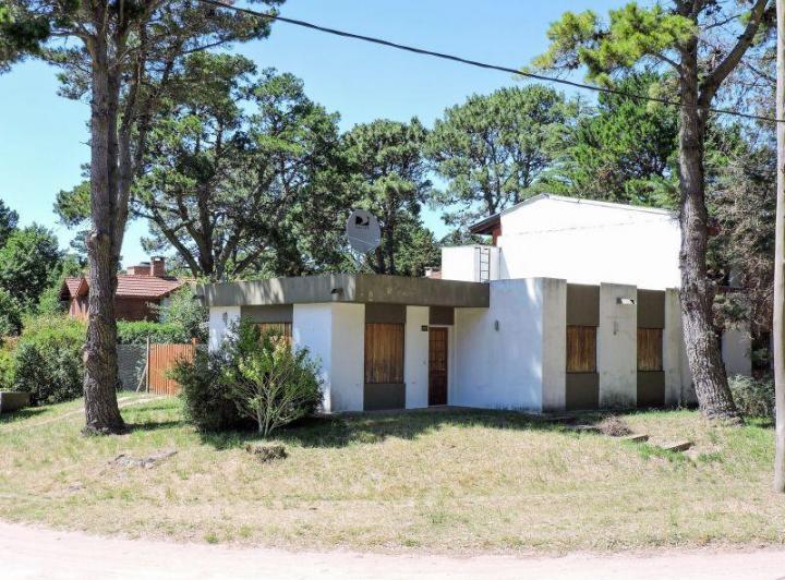 Casa · 72m² · 4 Ambientes · 1 Cochera