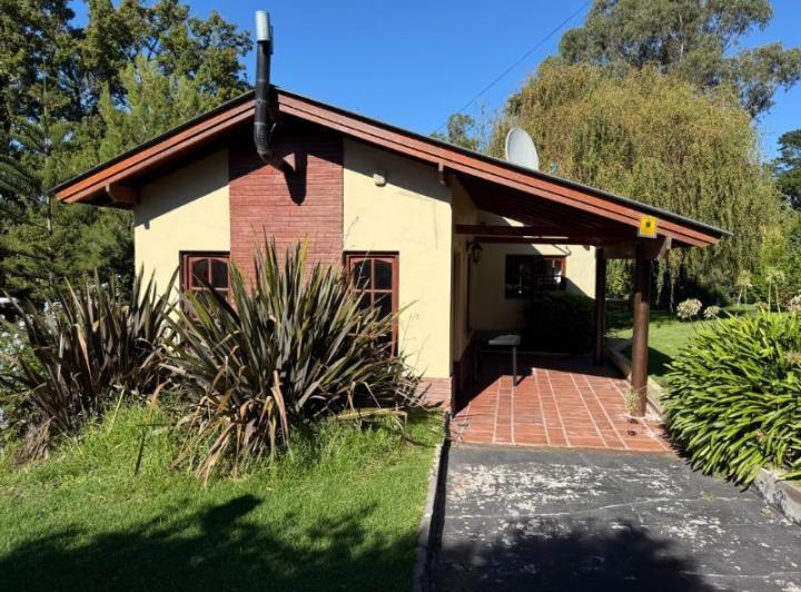 Casa · 110m² · 3 Ambientes · 1 Cochera