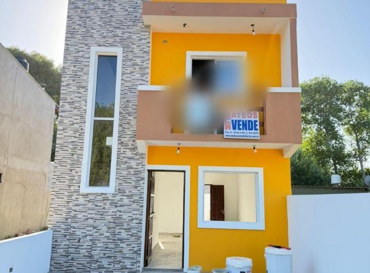 Casa · 1m² · 3 Ambientes · 1 Cochera