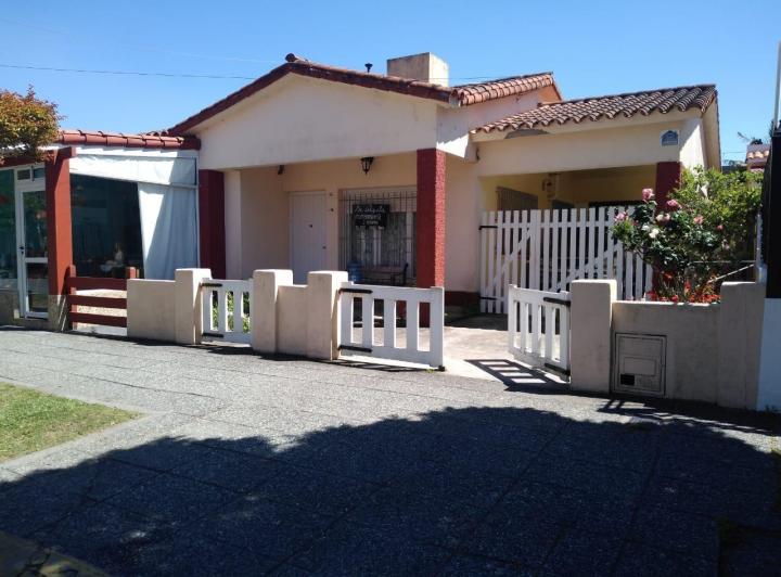 Casa · 3 Ambientes · 1 Cochera