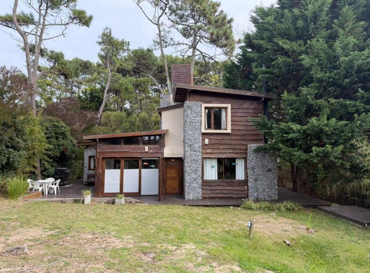 Casa · 144m² · 3 Dormitorios