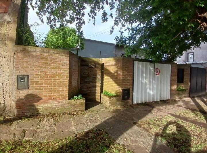 Casa · 85m² · 2 Dormitorios · 1 Cochera