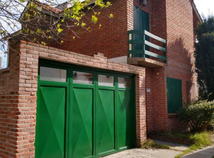 Casa · 67m² · 3 Ambientes · 1 Cochera