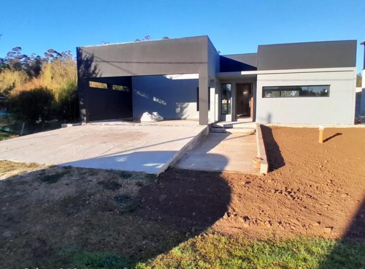Casa · 136m² · 3 Ambientes