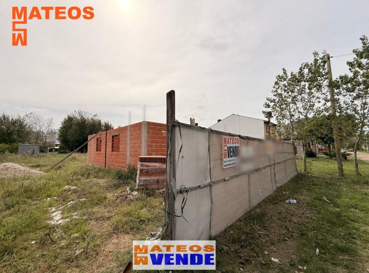 Casa · 35m² · 2 Ambientes · 1 Cochera