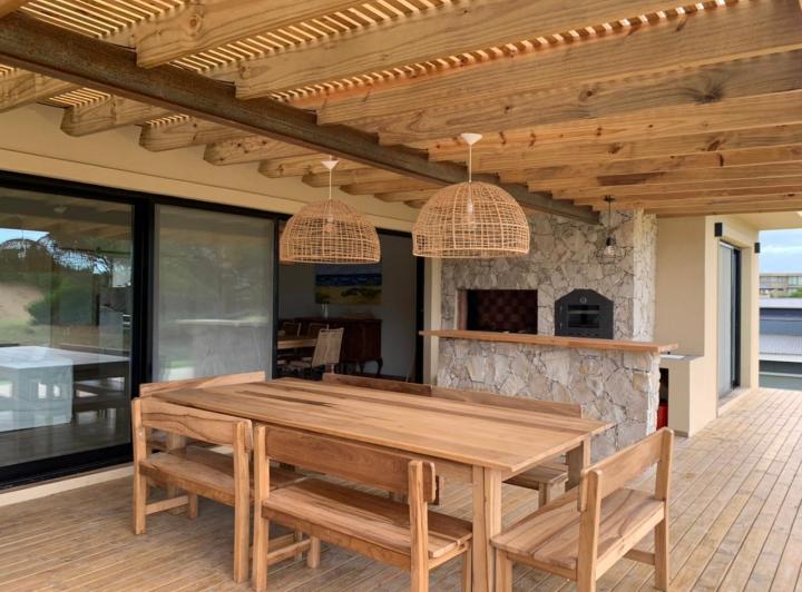 Casa · 650m² · 6 Ambientes