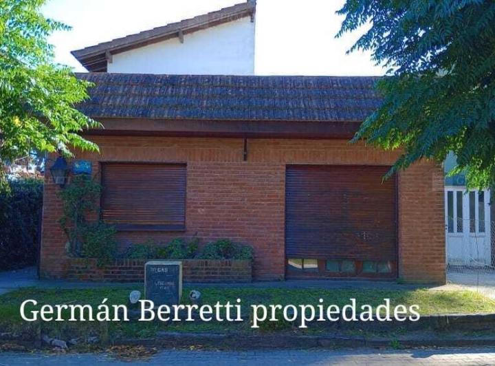 Casa · 130m² · 3 Ambientes · 1 Cochera