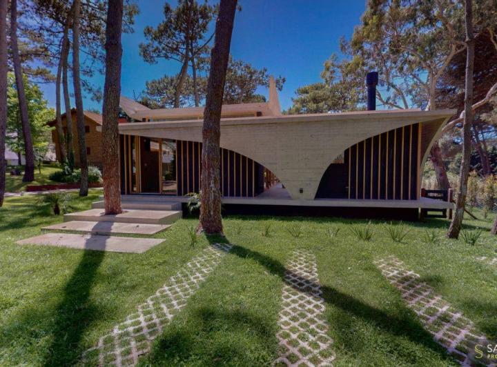 Casa · 260m² · 5 Ambientes