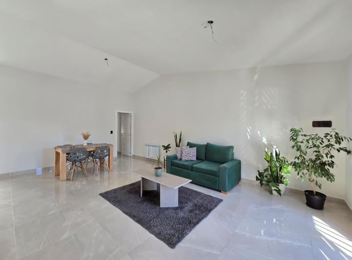 Casa · 108m² · 3 Ambientes · 1 Cochera