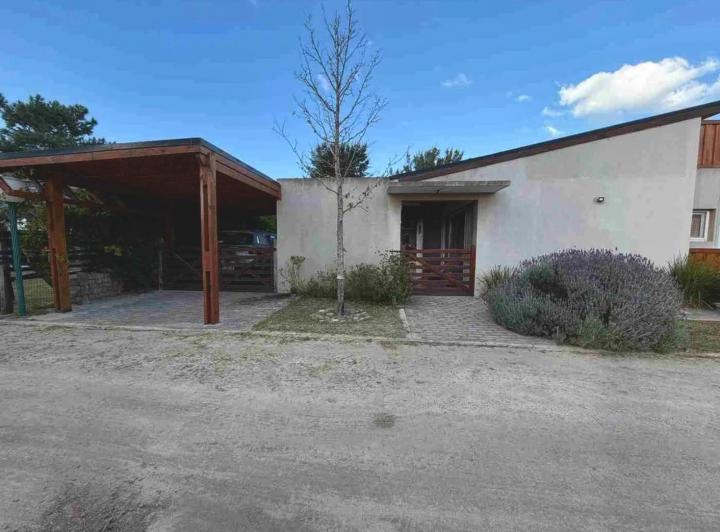 Casa · 84m² · 1 Dormitorio · 1 Cochera