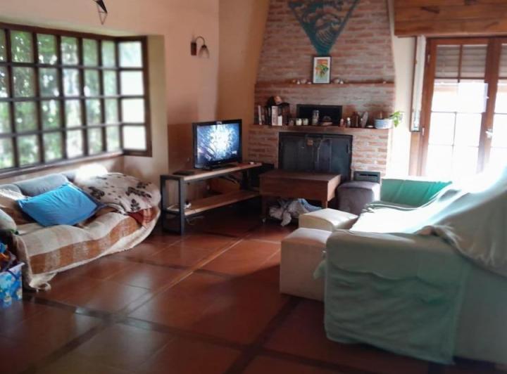 Casa · 190m² · 3 Dormitorios · 2 Cocheras