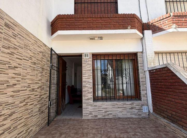 Casa · 35m² · 4 Ambientes · 1 Cochera