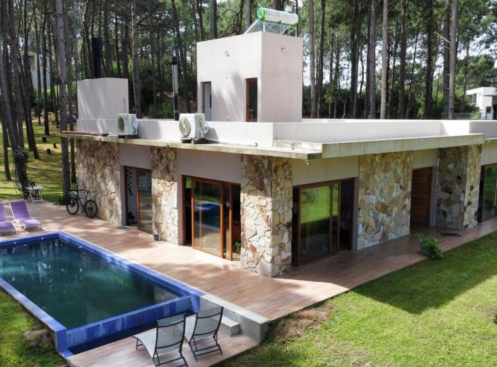 Casa · 1500m² · 3 Ambientes