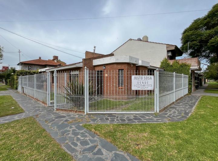 Casa · 135m² · 3 Ambientes · 1 Cochera