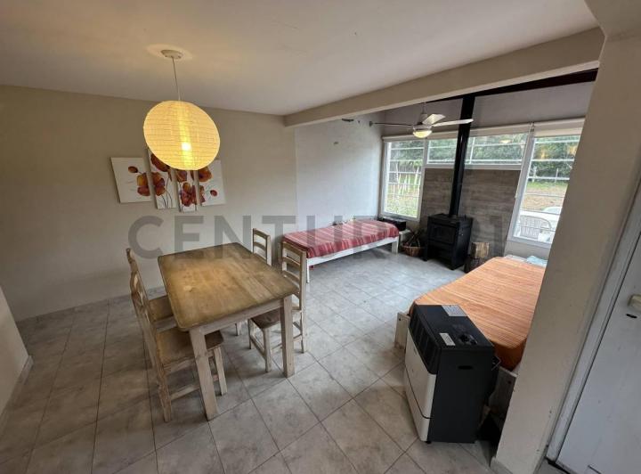 Casa · 91m² · 4 Ambientes · 2 Cocheras