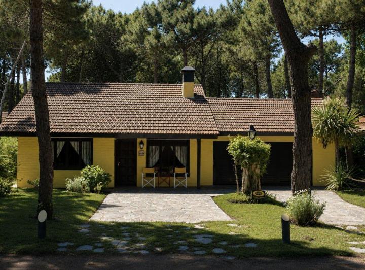 Casa · 155m² · 4 Ambientes · 1 Cochera